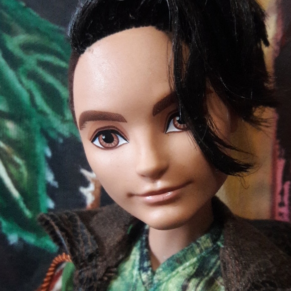 Ever After High Hunter Huntsman Doll - Picture 16 of 16